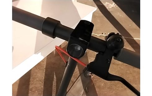 TROTTINETTE ÉLECTRIQUE XIAOMI 4GO + ACC RES