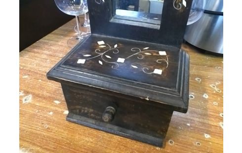 MIROIR PM AVEC TIROIR