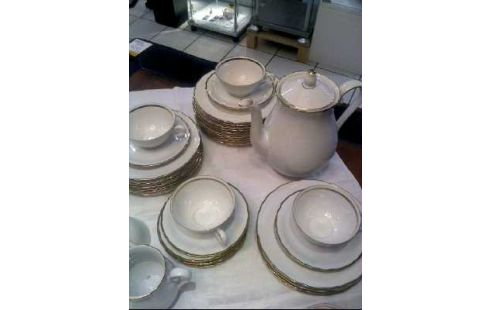 KAFFEESERVICE 47-TLG. <SELTM.WEID.> RENATE