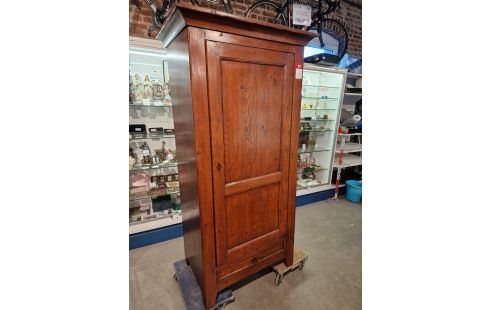 HOMME DEBOUT CHÊNE MASSIF 1 PORTE + CLÉ