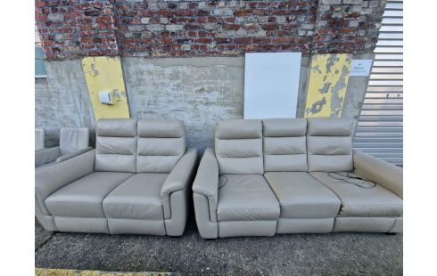 SALON ITALIEN CUIR TAUPE 3 PLACES 2 RELAX ÉLECTRIQUE + CANAPÉ 2 PLACES FIXE