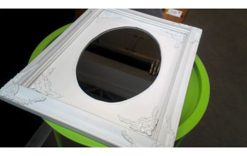 ESPEJO BLANCA OVALADO