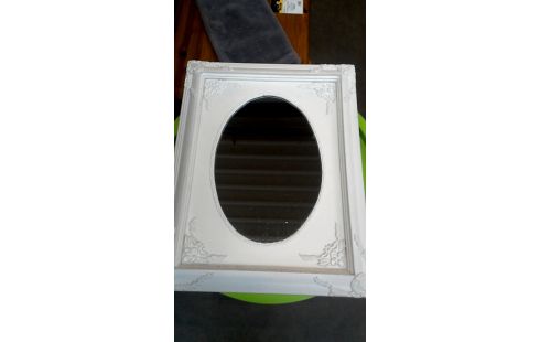 ESPEJO BLANCA OVALADO