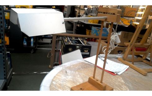 BUREAULAMP TESS HOUT ALUMINIUM