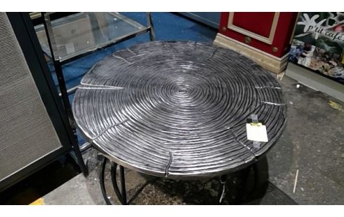 TABLES GIGOGNES MODERNE