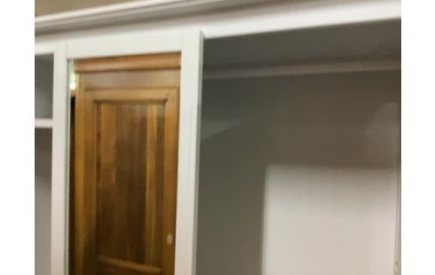 ARMOIRE 3 PORTES BLANCHES + PENDERIE