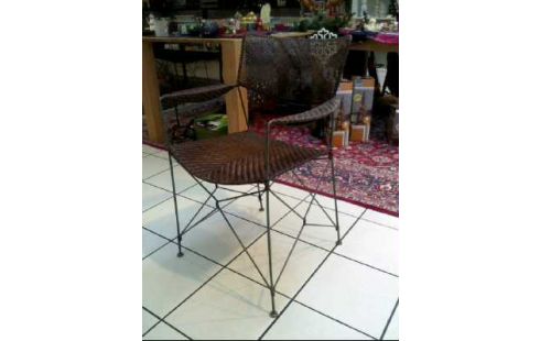 STUHL M. ARMLEHNE RATTANOPTIK METALL