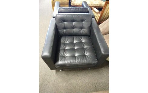 FAUTEUIL CUIR NOIR LANDSKRONA