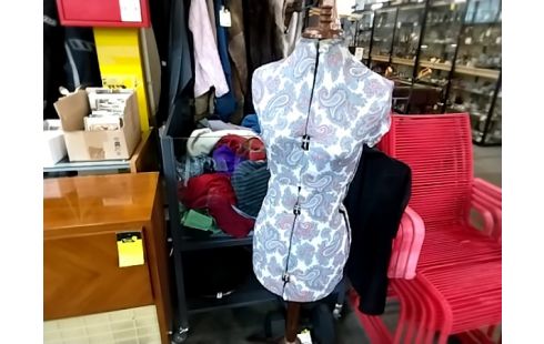 MANNEQUIN VINTAGE REGLABLE
