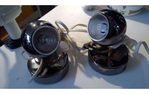 SPOTS 2STUKS  WANDLAMPJES