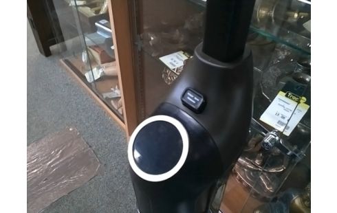 ASPIRATEUR BALAI LAVEUR EUREKA NEW400 (+ ACCESSOIRES)