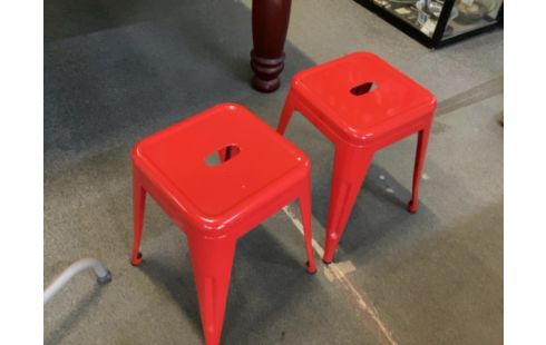 TABOURET MÉTAL ROUGE