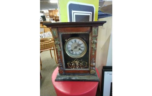 CARILLON DANS L 'ETAT