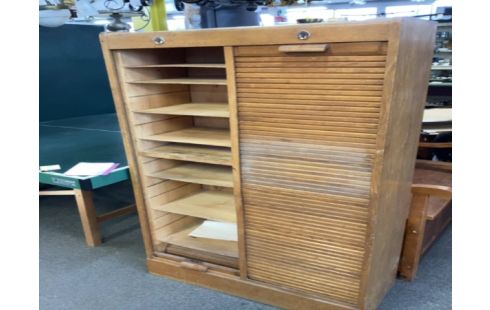 CLASSEUR A RIDEAUX CHÊNE CLAIR