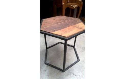 TABLE D'APPOINT HEXAGONAL