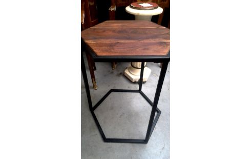TABLE D'APPOINT HEXAGONAL