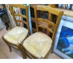LOT DE 2 CHAISES PAILLEES
