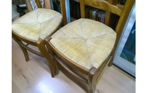 LOT DE 2 CHAISES PAILLEES