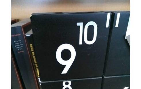 HORLOGE MURALE NOIRE