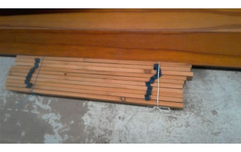 LIT  90-190 CM  + SOMMIER LATTES DEPLIEE