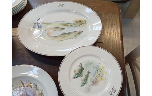 SERVICE DE TABLE LIMOGES