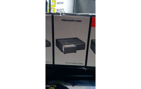 VIDEOCASSETTE KASTJE 