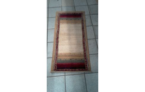 TAPIS  140 - 65 CM