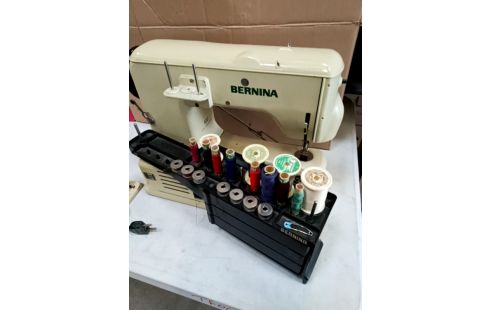 MACHINE A COUDRE BERNINA 532 +ACCESSOIRES CARTON RSV 2