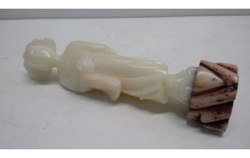 BEELDJE GESCULPTEERD