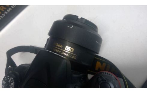 FOTOAPPARAT NIKON MIT, , BILTZLICHTGERÄT