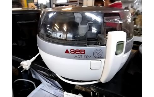FRITEUSE ELECTRIQUE SANS HUILE SEB