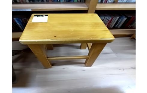 TABOURET Pin