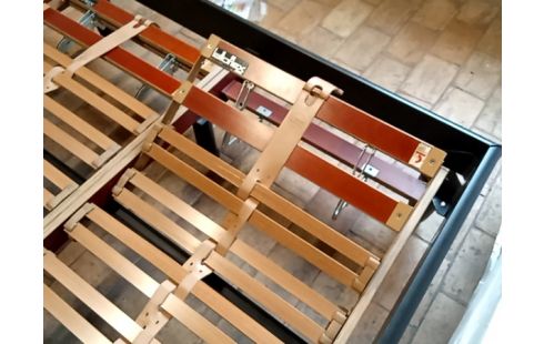 LIT 160/200 cadre gris+sommiers