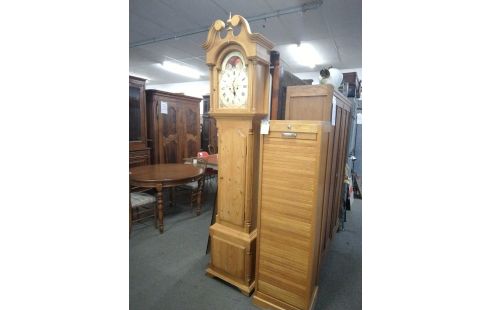 HORLOGE PIN CIRÉ MOUVEMENT A RÉVISER