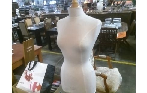 MANNEQUIN DE COUTURE