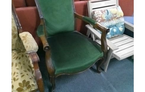 VOLTAIRE VELOURS VERT