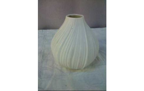 VASE <ROSENTHAL> MATT WEIß GERILLT