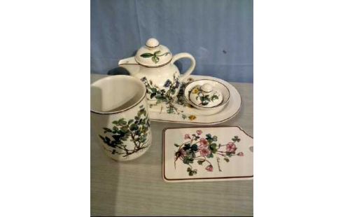 KONVOLUT GESCHIRR <VILL.BOCH> FLORAL 6-TLG.