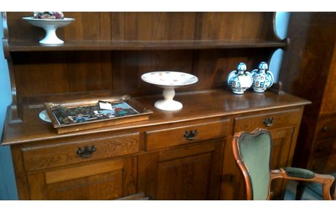 ANRICHTE. MASSIV EICHE 3 TÜREN / 3 SCHUBLADEN