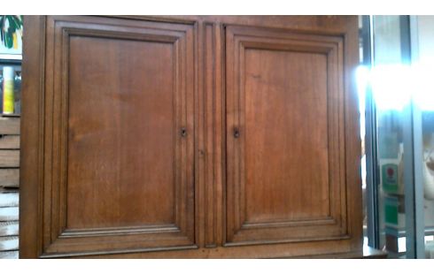 MUEBLE BAJO. ANTIGUO ROBLE 4 PUERTAS 1 CAJÓN