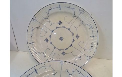 LOT DE 2 PLATS VILLEROY&BOCH