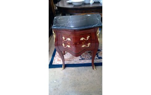 BAROK COMMODE