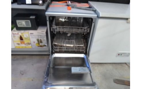 LAVE VAISSELLE FAR GRIS