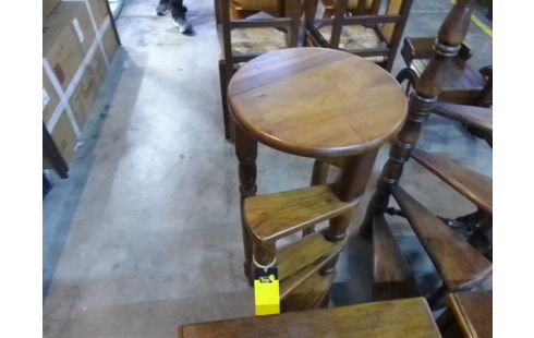 SELLETTE BOIS ESCALIER