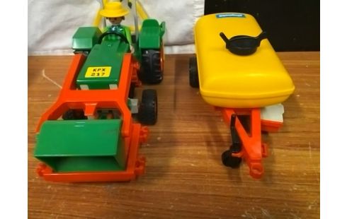 PLAYMOBIL TRACTEUR AVEC CITERNE