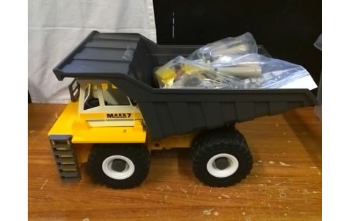 PLAYMOBIL CAMION CHANTIER AVEC ACCESSOIRES