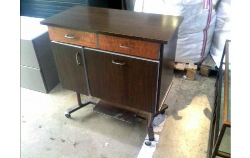 MUEBLE LICORERO ANTIGUO