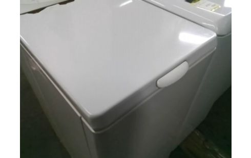 LAVE LINGE CURTISS 5.5KG - 1000TR/MIN (MANQUES RECOUVREMENT PLASTIQUE)