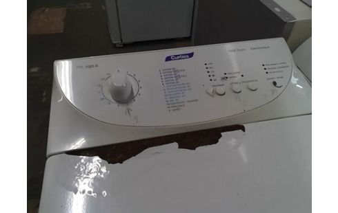 LAVE LINGE CURTISS 5.5KG - 1000TR/MIN (MANQUES RECOUVREMENT PLASTIQUE)