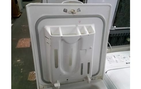 LAVE LINGE CURTISS 5.5KG - 1000TR/MIN (MANQUES RECOUVREMENT PLASTIQUE)